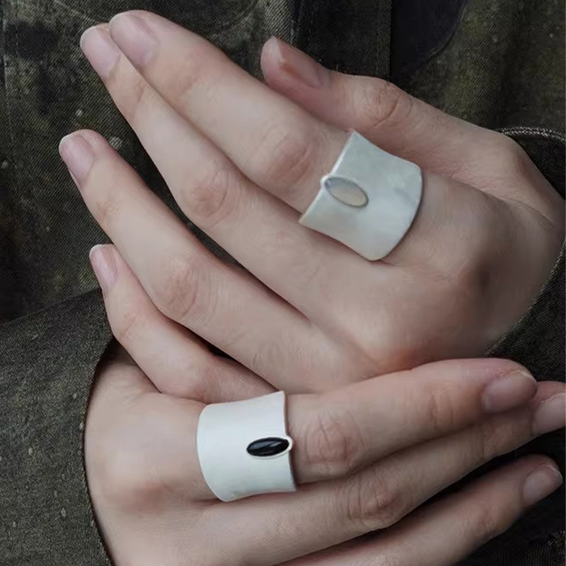 Artistic Wide Copper Cuff Ring - Men'S Accessories Hand Bands 评论和价格