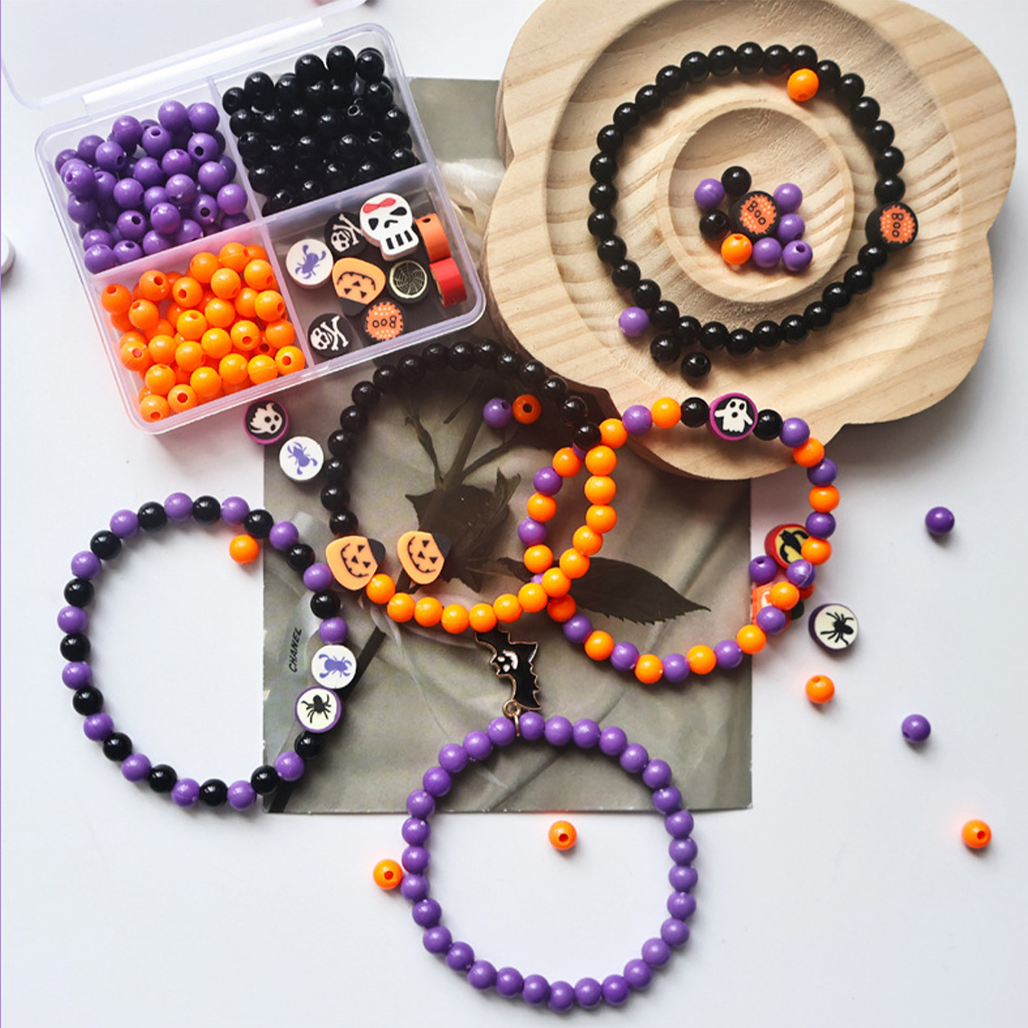Halloween 4 grid beading set,  - Bead Bracelet Men 评论和价格