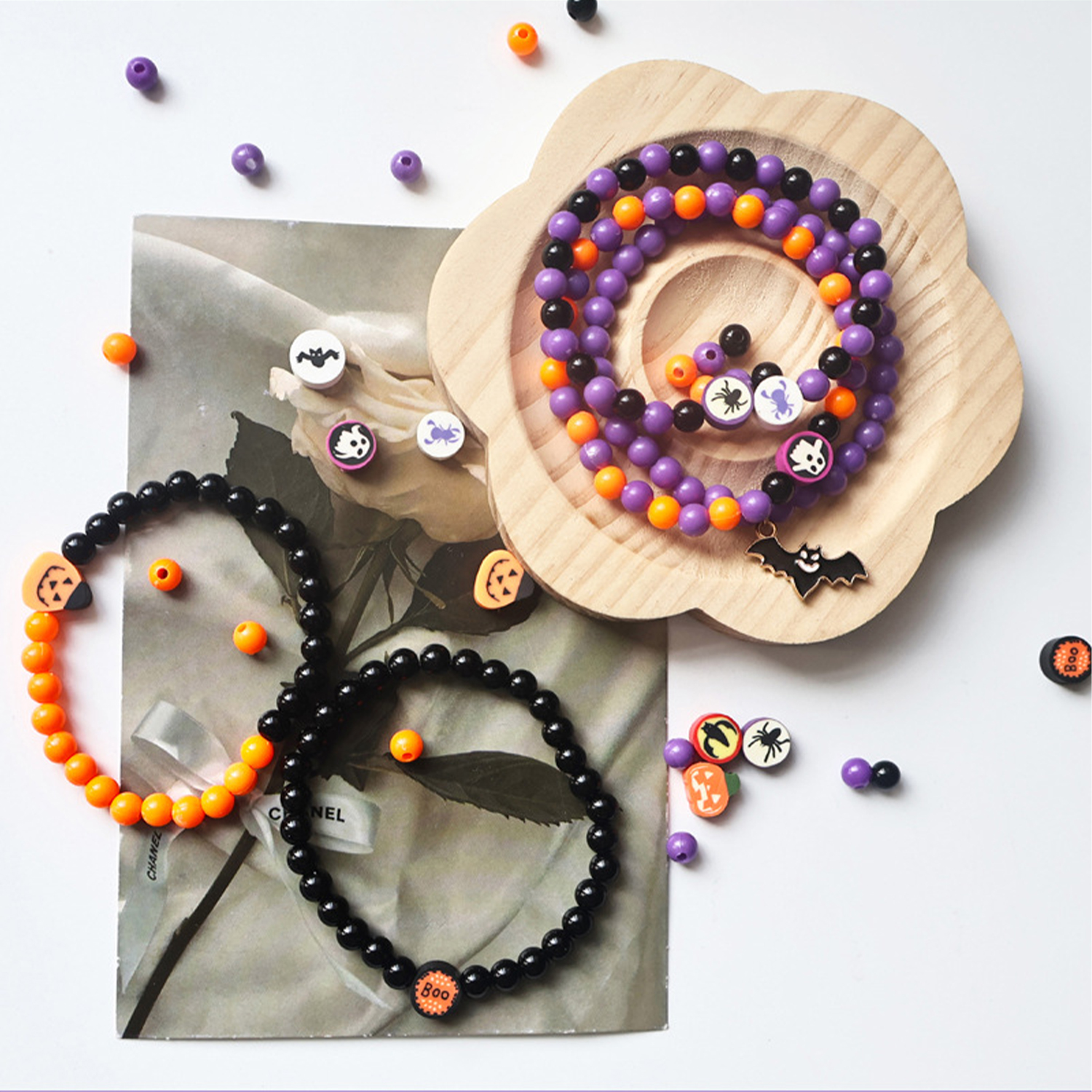 Halloween 4 grid beading set,  - Bead Bracelet Men 评论和价格