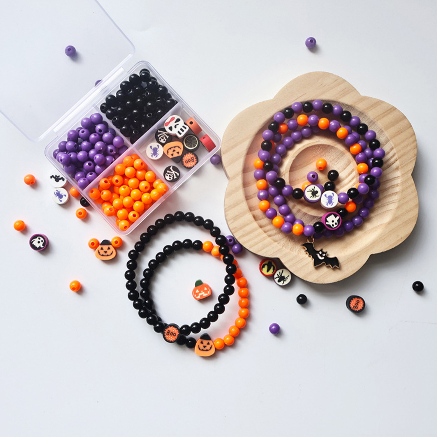 Halloween 4 grid beading set,  - Bead Bracelet Men 评论和价格